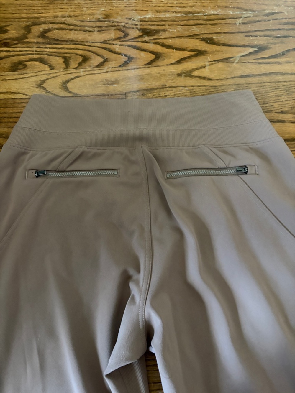 Athleta Venice Jogger Slim High-Waist Joggers in Mauve Taupe - Picture 11 of 12